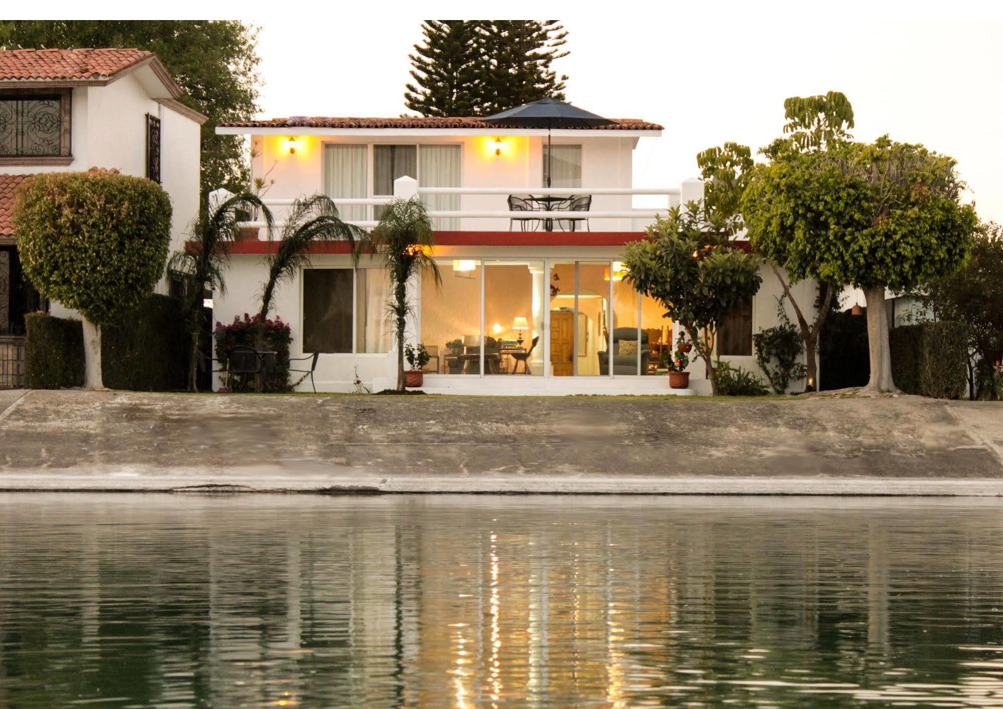 Casa Boutique Del Lago Vr San Juan del Río Exteriör bild